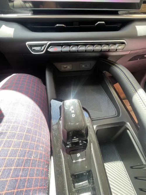 Geely Coolray 2026 Full options