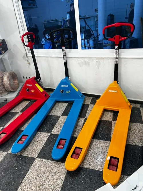 TRANSPALETTE MANUELLE 3 tonnes avec garantie