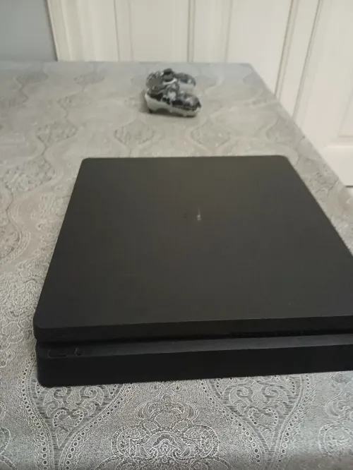 Ps4 slim 500g/ version 13,50