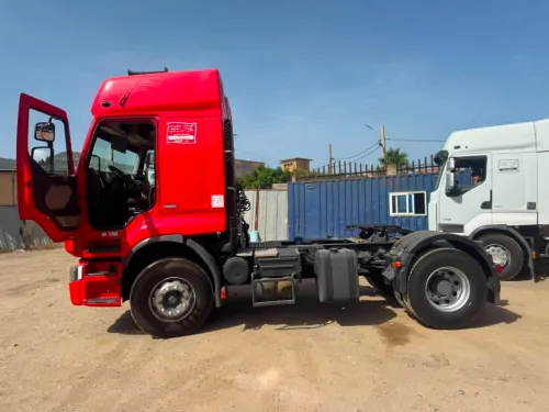 RENAULT TRUCK 440 2007