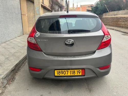 Hyundai Accent RB  5 portes 2018 