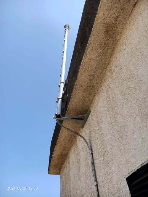 Installation de paratonnerre.