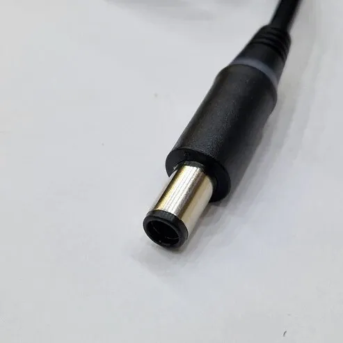 Chargeur Laptop Dell Original 130W 19.5V 6.7A Fiche Noir avec Câble Trèfle En État Excellent