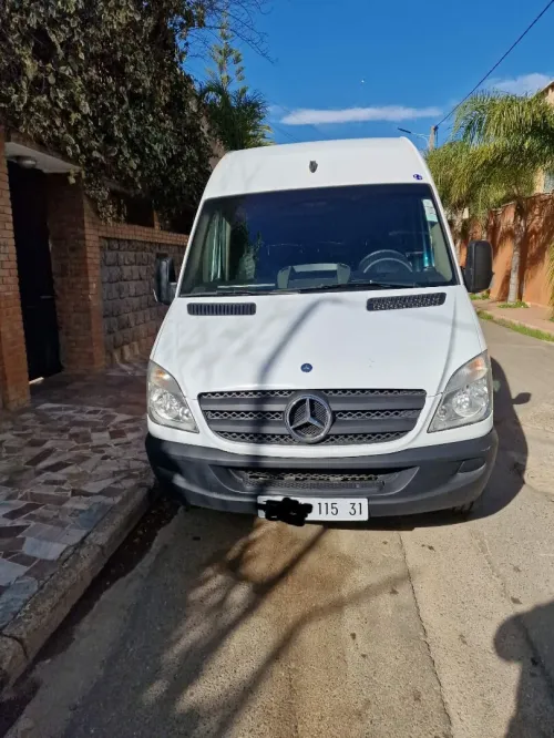Mercedes Sprinter 2015 Surélevé chassis moyen