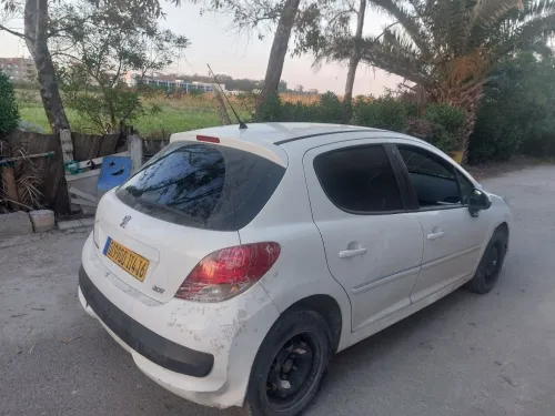 Peugeot 207 2014 New Active
