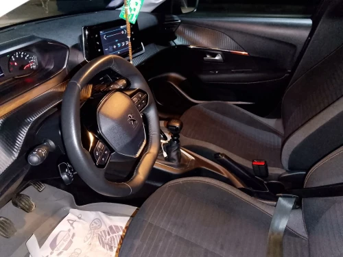 Peugeot 208 2023 E-Style