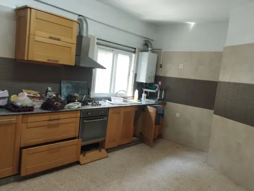 Location Appartement Niveau de villa F8 Alger Draria