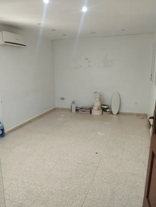 Location Appartement Niveau de villa F8 Alger Draria
