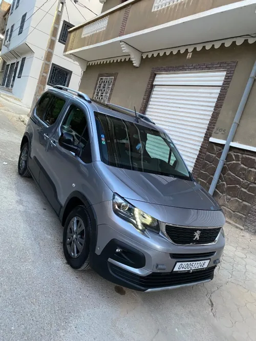 Peugeot Rifter 2022 