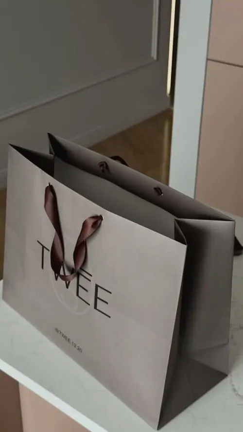 Les sacs de luxes personnalisées avec ruban