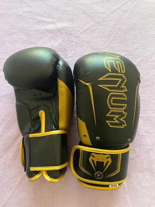 Gants de boxe venum
