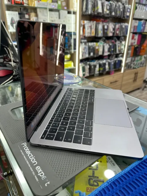 MacBook Pro 2017