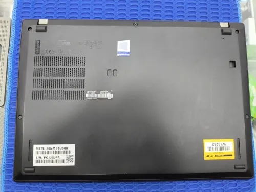 Lenovo thinkpad X395 Ryzen 5 pro