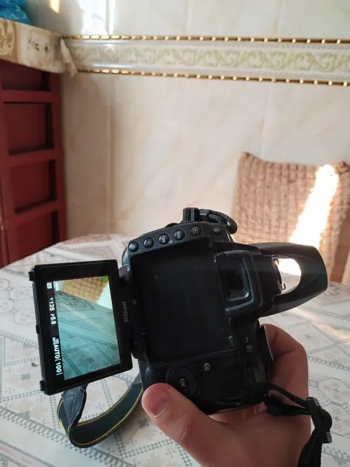 Appareil photo professionnel NIKON D5000