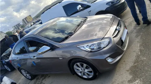 Hyundai Accent RB  4 portes 2018 