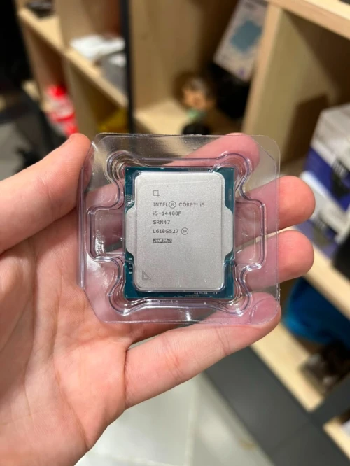 CPU INTEL CORE I5 14400F TRAY ( 2.5 GHz / 4.7 GHz / 10 Cores / 16 Threads / 20 MB L3 Cache ) ( CONFIGURATION UNIQUEMENT )