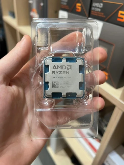 CPU AMD RYZEN 7 8700G TRAY ( 4.2 GHz / 5.1 GHz / 8 Cores / 16 Threads / 16 MB L3 Cache )