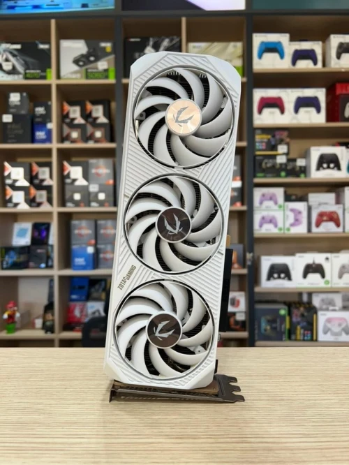 GPU ZOTAC SOLID RTX 5070TI 16GB WHITE