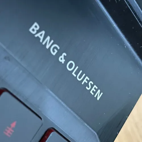 Hp Omen 15 144hz i7 9750h ram16gb rtx 2060 512gb ssd nvme 