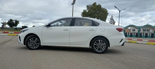 Kia Kia k3 2025 Luxury