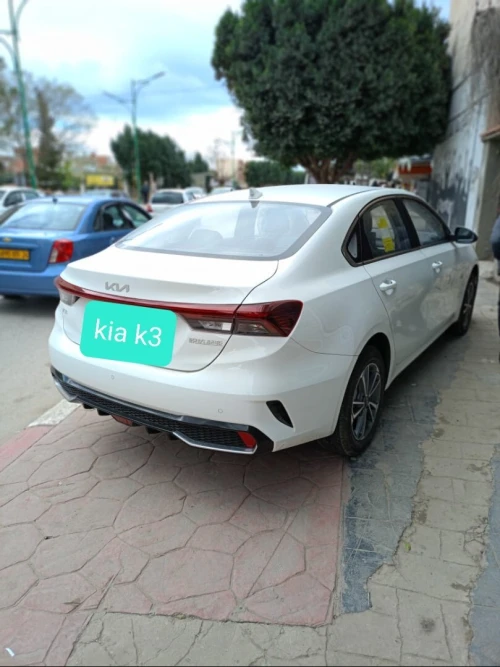 Kia Kia k3 2025 Luxury