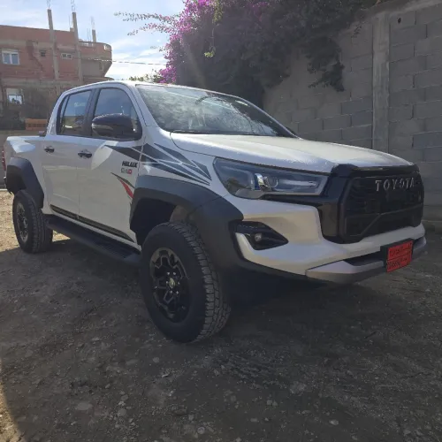 Toyota Hilux 2025 GR