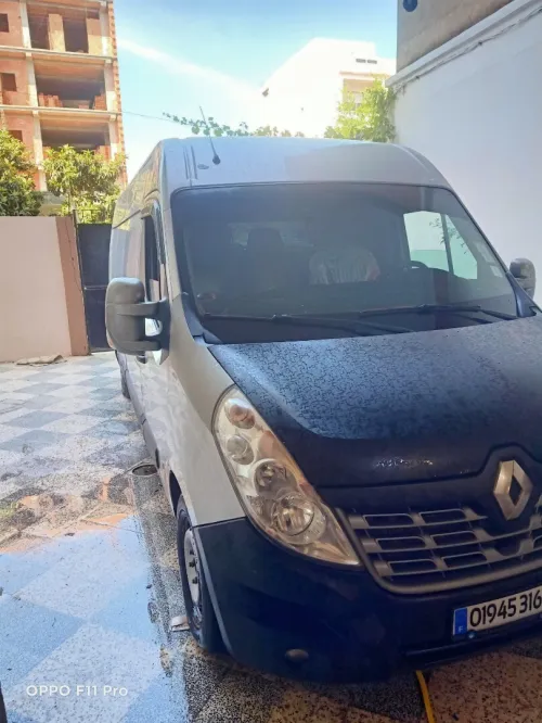 Renault Monster 3 pano 2016
