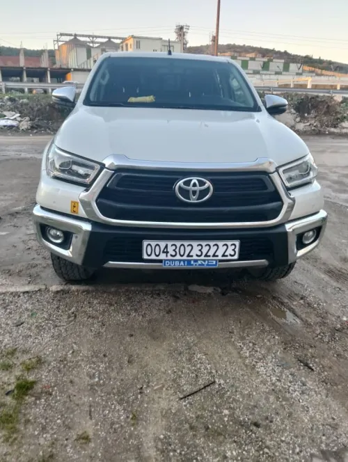 Toyota Hilux 2022 Revo oman 4*4