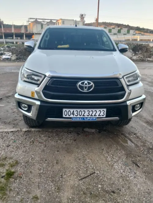 Toyota Hilux 2022 Revo oman 4*4