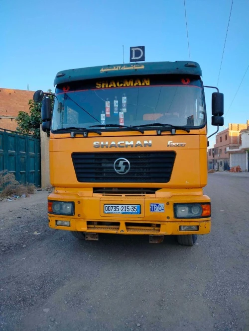 SHACMAN F2000 2015