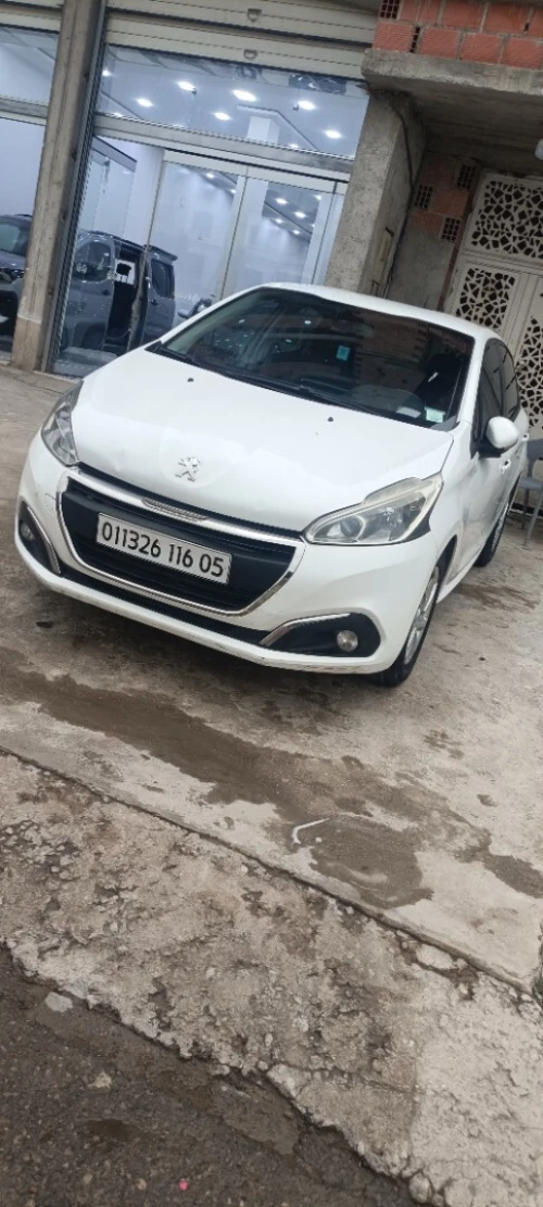 Peugeot 208 2016 