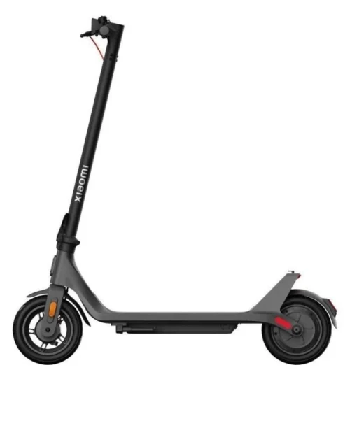 Trottinette Électrique Xiaomi Scooter 4 Lite (2nd Gen) - Pneus 10" - 300W Max - 10,4Ah - Autono...
