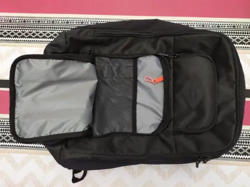 Sac à dos de voyage et de randonnée Escape 32L Noir Decathlon
