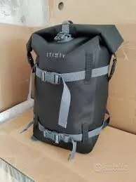 SAC A DOS ETANCHE 20L NOIR ITIWIT