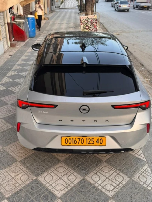 Opel Astra 2025 