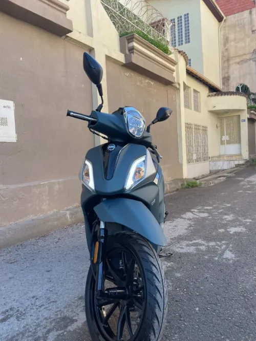 Sym St 200 