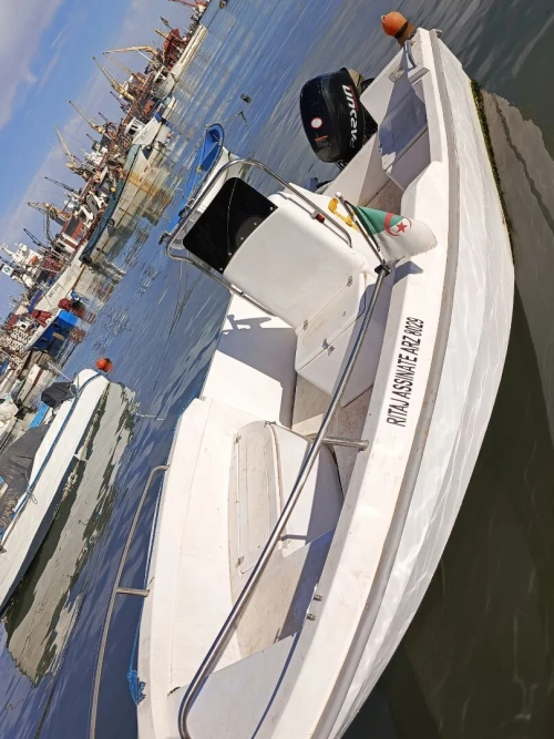 Glisseur bateaux 