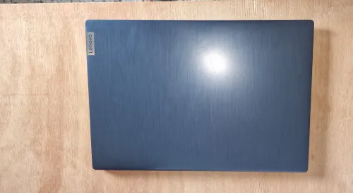 Lenovo ideapad 3 - i3 10em 4gb 256 SSD