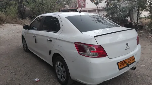 Peugeot 301 2013 Active