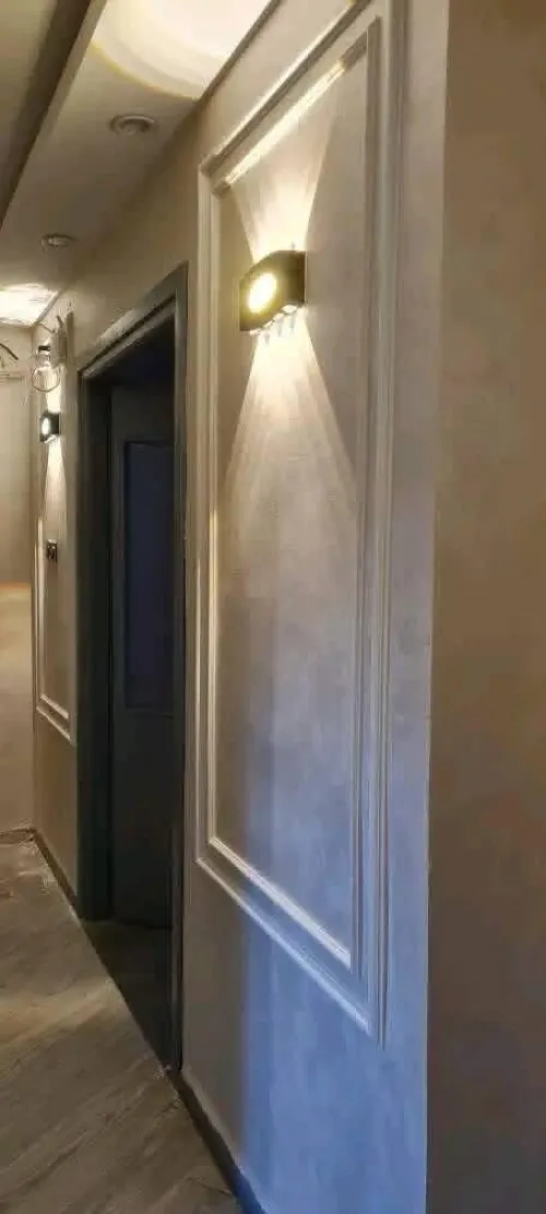 Construction et aménagement antérieur extérieur et espace vert +piscine