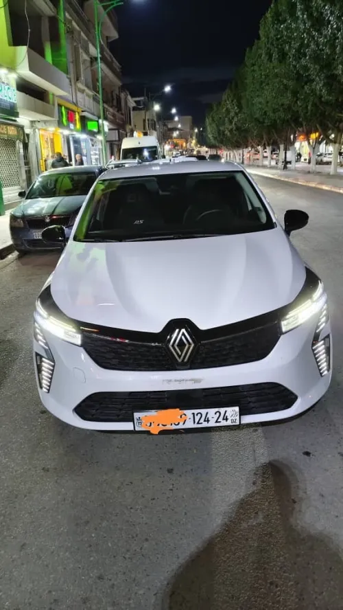 Renault Clio 5  2024 Evolution