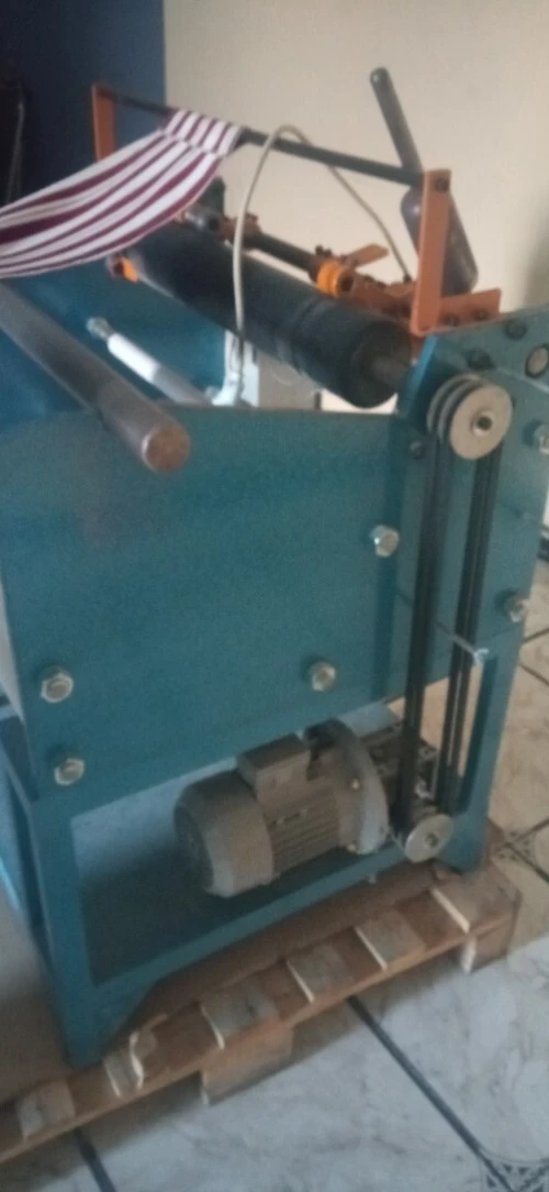 Bobineuse aluminuim آلة لف الالومينيوم