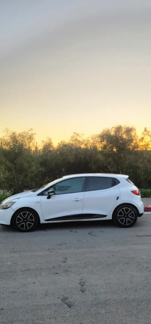 Renault Clio 4 2015 Limited