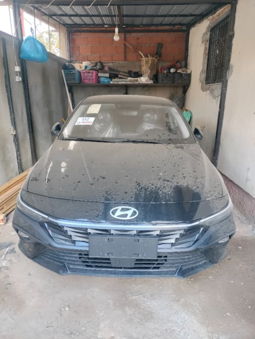 Hyundai Elantra 2025 La tout option