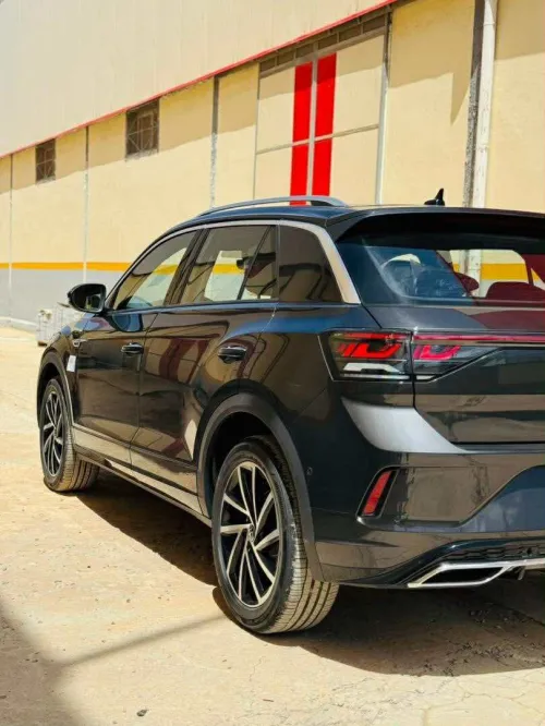 Volkswagen T-Roc 2025 R-Line 