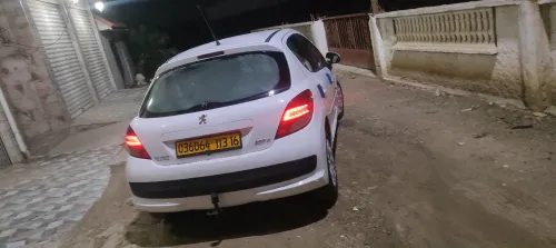Peugeot 207 plus 2013 207 plus