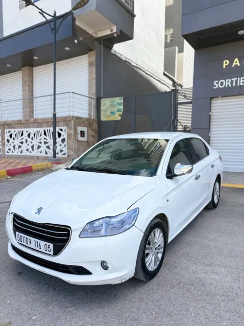 Peugeot 301 2016 Allure