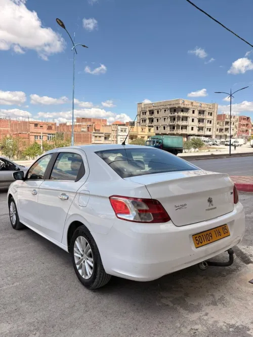 Peugeot 301 2016 Allure