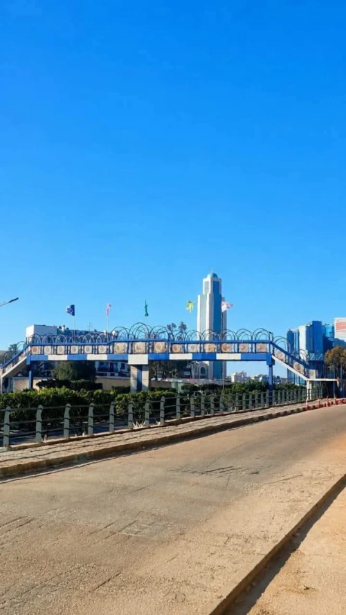 Location Local Oran Oran 2