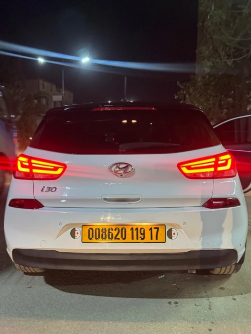 Hyundai i30 2019 Toute options